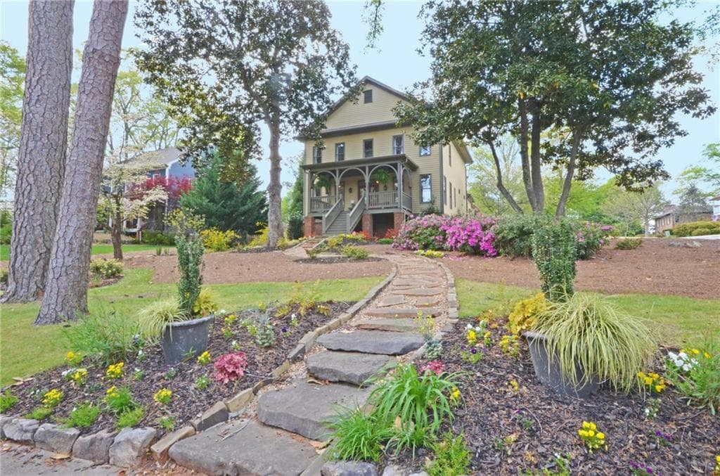 1226 Minhinette Drive, Roswell, GA 30075 — most recent listing photo