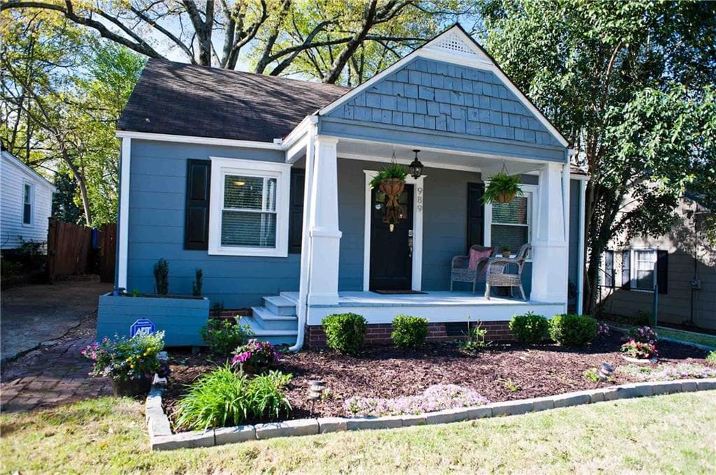 2 bedroom, 1,330 sq ft single family residence sold at 989 Glenwood Avenue, Atlanta, GA 30316