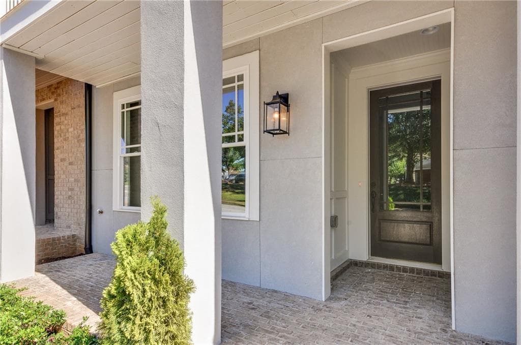 3 bedroom, 2,400 sq ft townhouse sold at 969 Forrest Street, Roswell, GA 30075