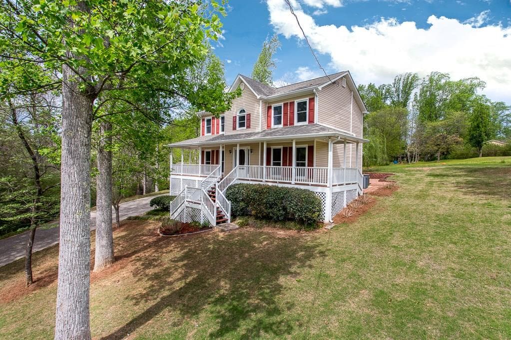 2009 Meadows Drive, Woodstock, GA 30188 — most recent listing photo