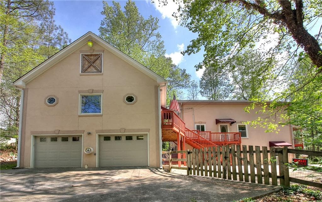 4727 Choctaw Court, Acworth, GA 30102 — most recent listing photo