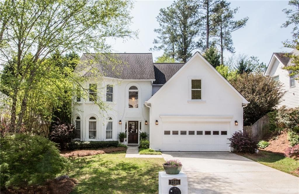 5 bedroom, 3,189 sq ft single family residence sold at 1504 Brentwood Drive, Marietta, GA 30062