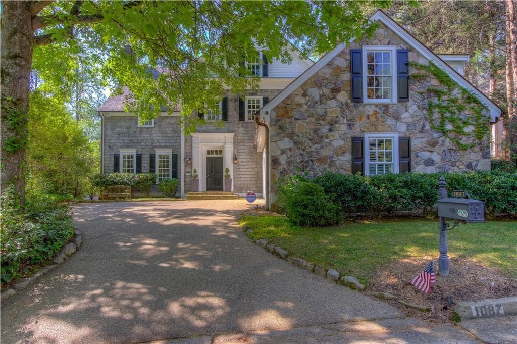 1087 Brookhaven Square, Brookhaven, GA 30319 — most recent listing photo