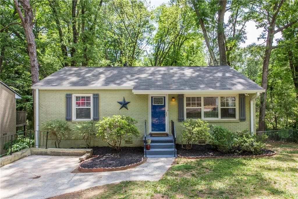 3 bedroom, 1,470 sq ft single family residence sold at 2417 Hillside Avenue, Decatur, GA 30032