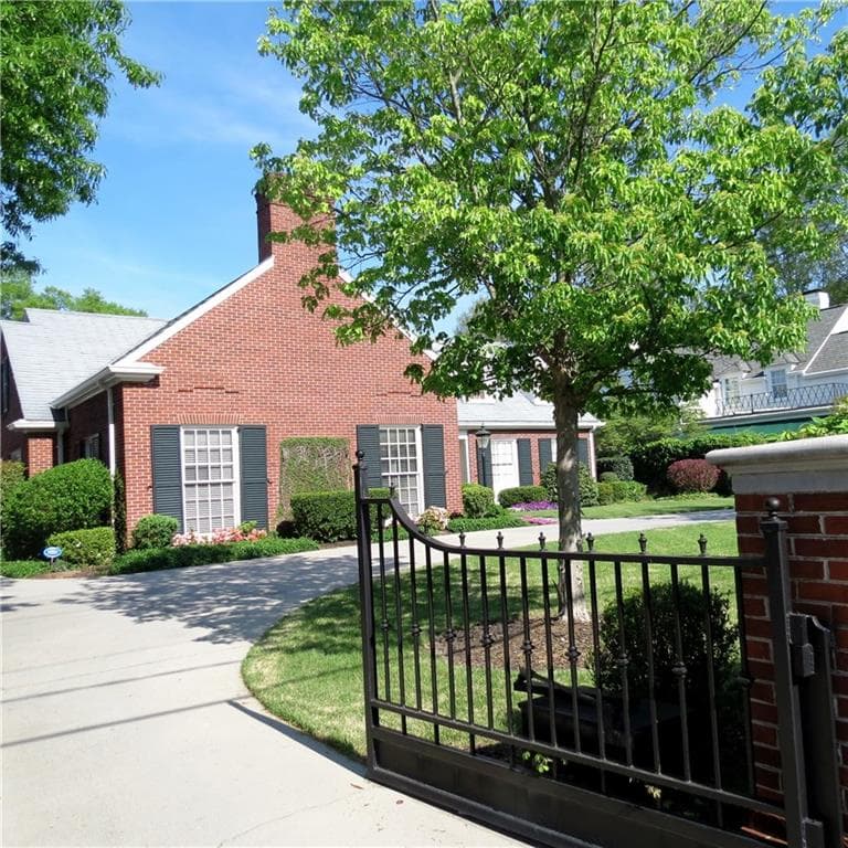 416 College Street, Calhoun, GA 30701 — most recent listing photo