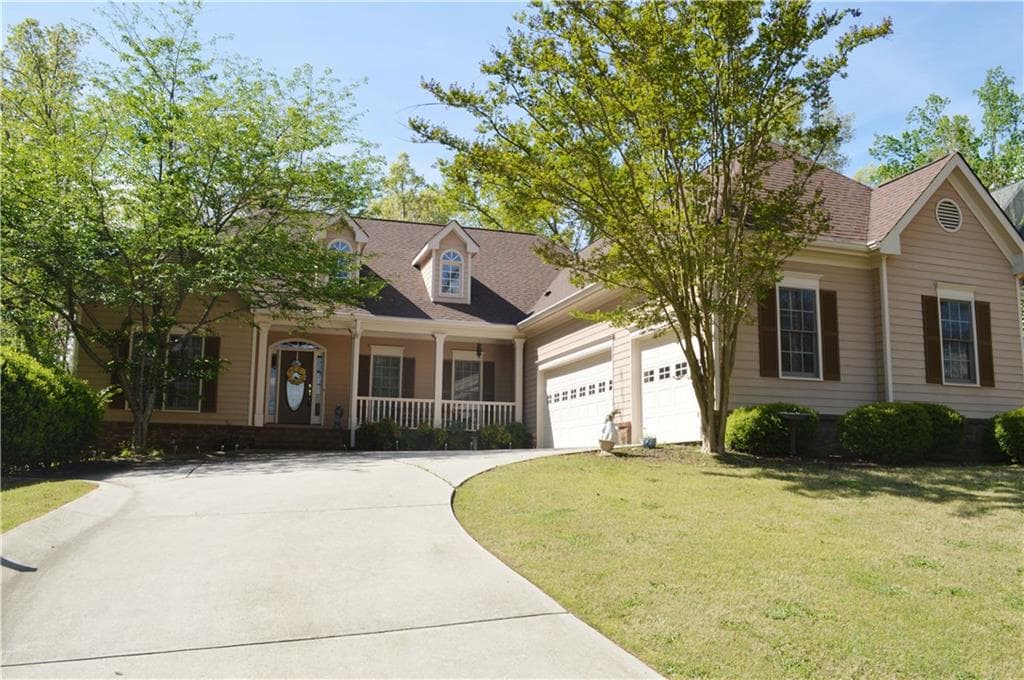 4 bedroom, 4,557 sq ft single family residence sold at 4459 N Gate Drive, Gainesville, GA 30506