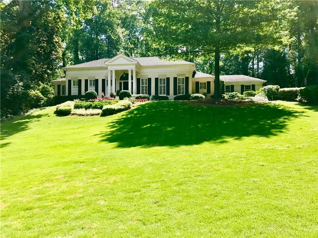 4 bedroom single family residence sold at 3511 Paces Valley Road, Atlanta, GA 30327