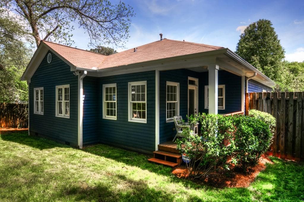 3 bedroom, 1,508 sq ft single family residence sold at 984 Tilden Street, Atlanta, GA 30318