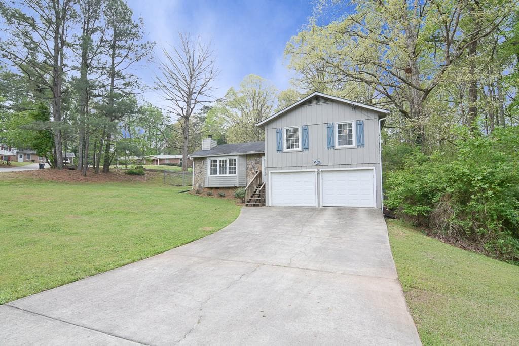 3317 Stanford Circle, Lawrenceville, GA 30044 — most recent listing photo