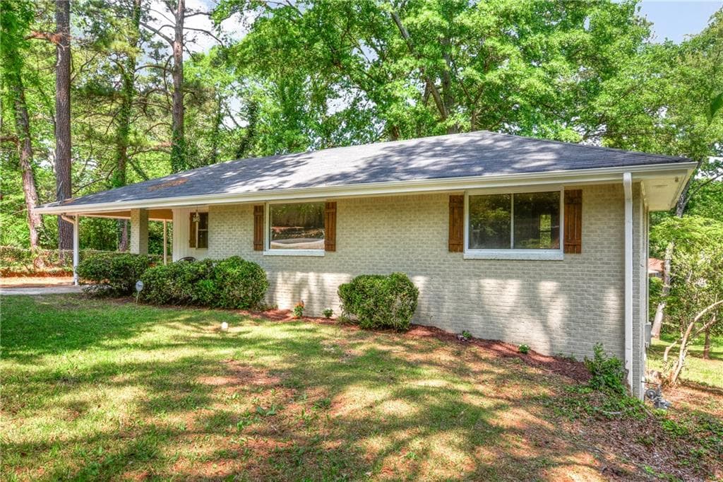 3 bedroom, 1,530 sq ft single family residence sold at 1680 Piper Circle, Atlanta, GA 30316