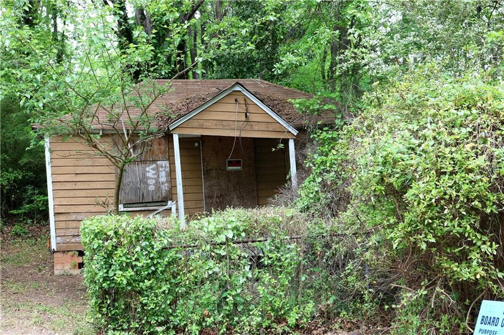 380 Glendale Road, Scottdale, GA 30079 — most recent listing photo