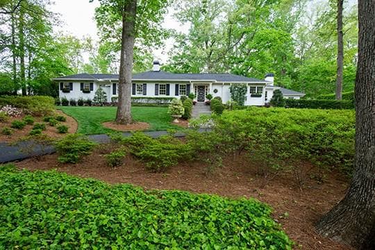5 bedroom, 3,610 sq ft single family residence sold at 1175 Beech Haven Road, Atlanta, GA 30324