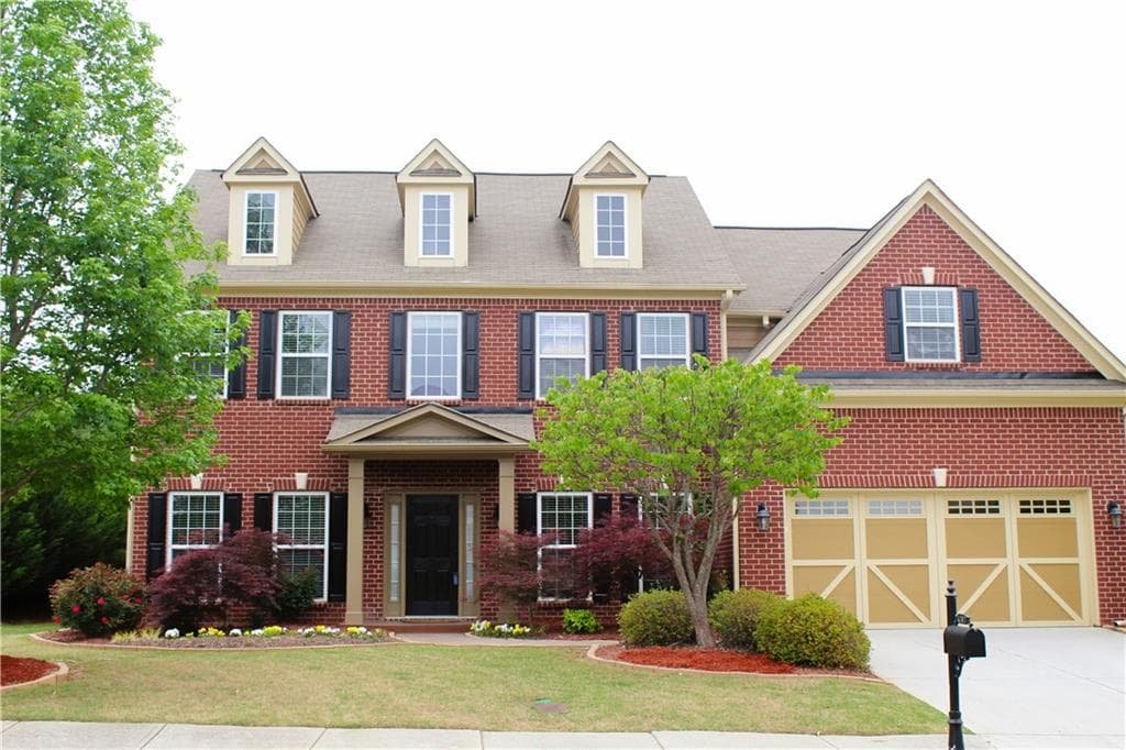 6 bedroom, 3,163 sq ft single family residence sold at 4207 Reynolds Place, Buford, GA 30518