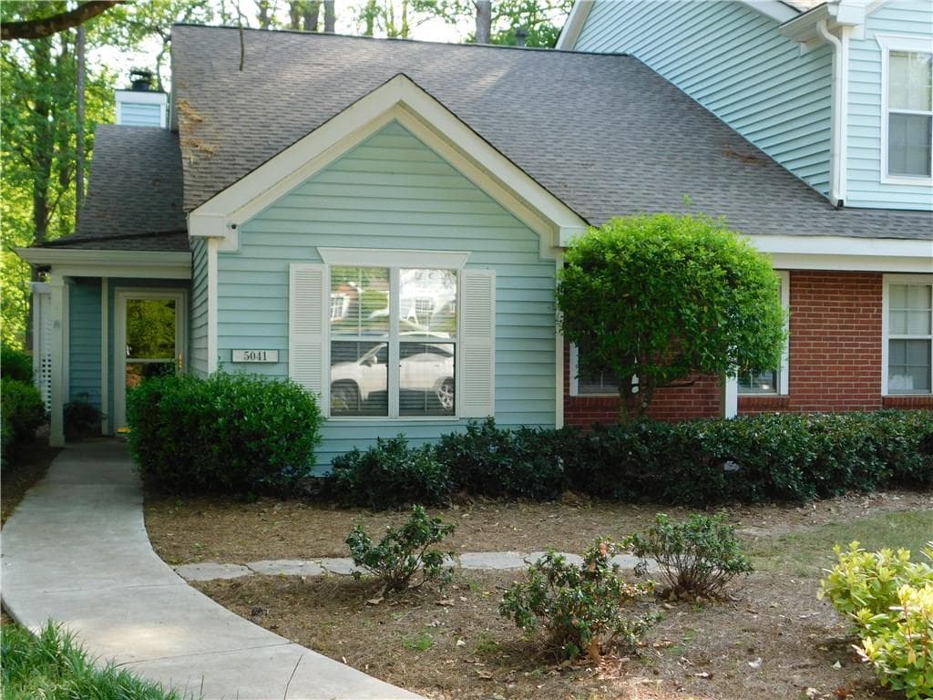 5041 Brookside Court, Alpharetta, GA 30004 — most recent listing photo