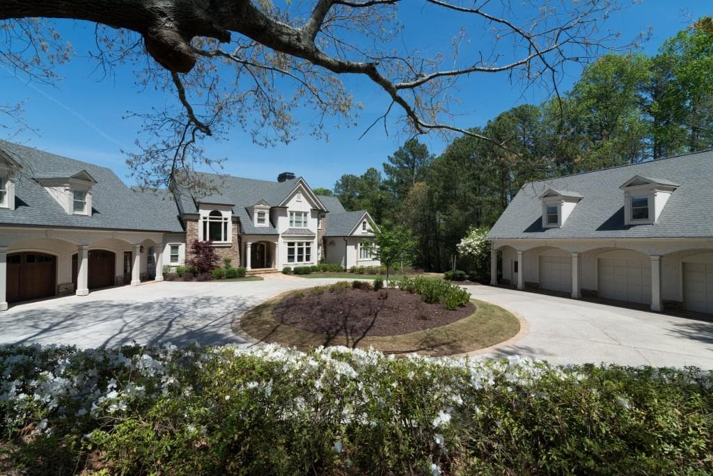 4 bedroom, 4,919 sq ft single family residence sold at 13165 Birmingham Highway, Milton, GA 30004