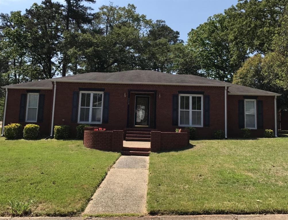 4 bedroom, 2,152 sq ft single family residence sold at 4842 Allegheny Drive, Columbus, GA 31907