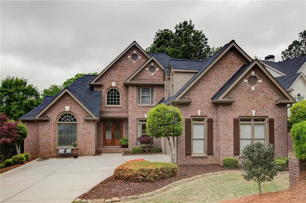 565 Tilbury Drive, Suwanee, GA 30024 — most recent listing photo