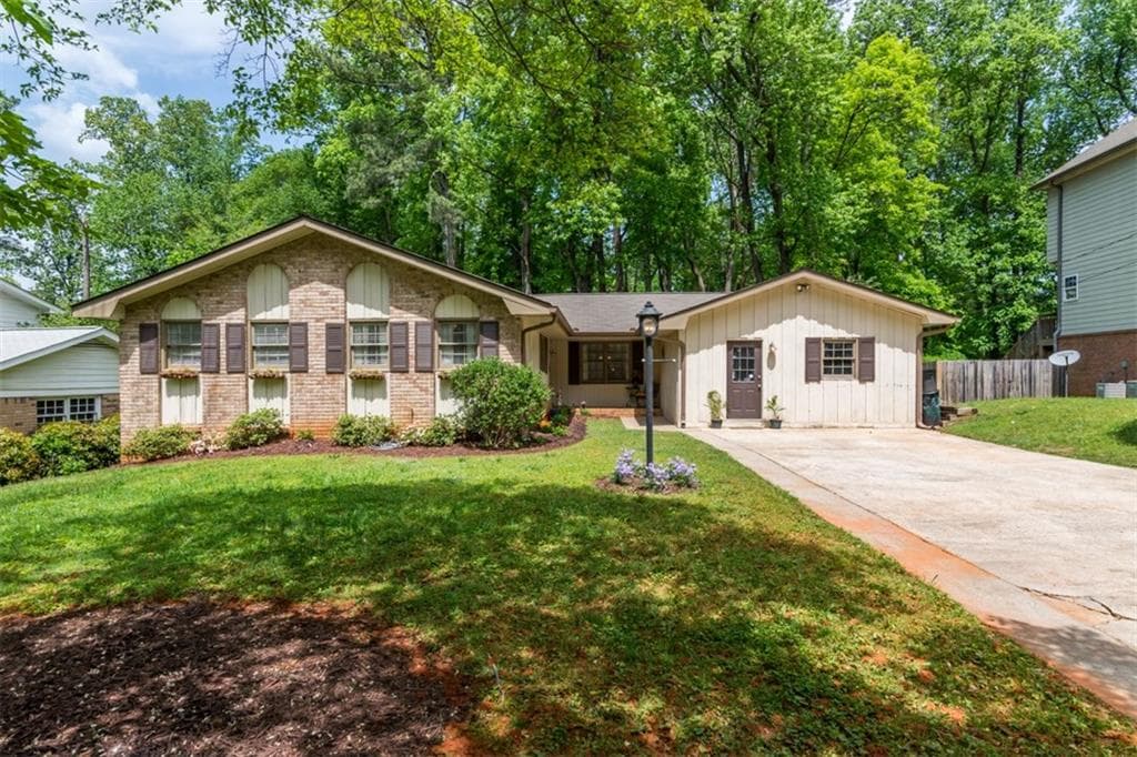 3 bedroom, 1,758 sq ft single family residence sold at 2674 Mill Court, Doraville, GA 30360