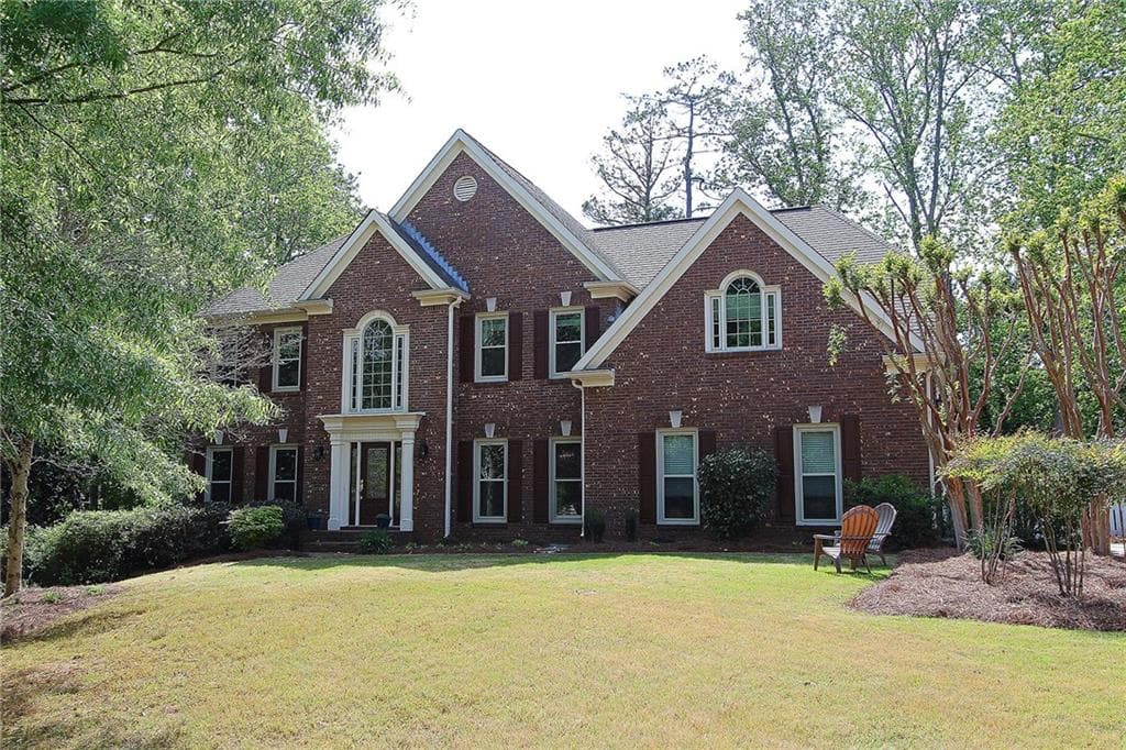 5 bedroom, 3,790 sq ft single family residence sold at 150 Fernly Park Drive, Alpharetta, GA 30022