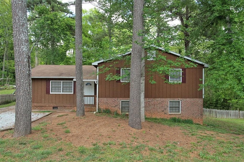 4965 Manor Drive, Stone Mountain, GA 30087 — most recent listing photo