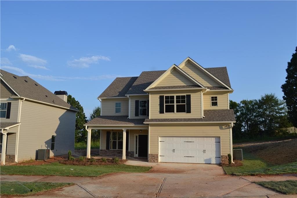 4 bedroom, 2,400 sq ft single family residence sold at 230 Brooks Village Drive, Pendergrass, GA 30567