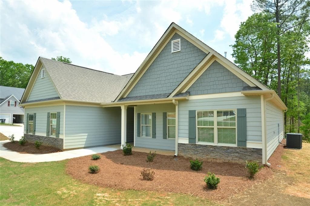3 bedroom, 1,850 sq ft single family residence sold at 12 Carmen Lane, Dallas, GA 30157