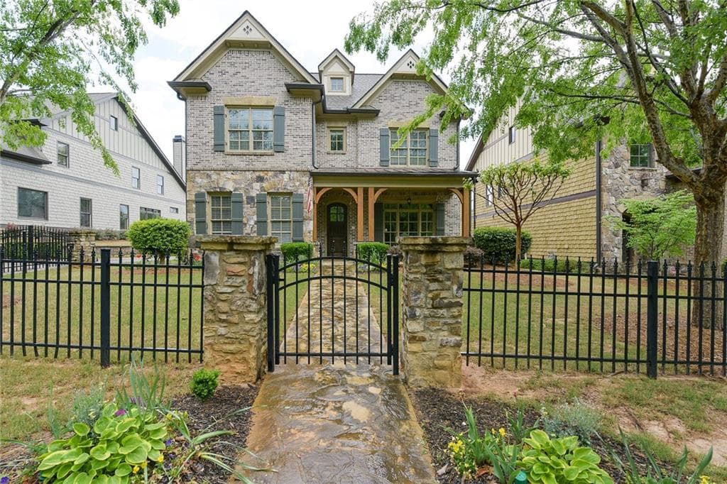 1415 Roswell Street, Smyrna, GA 30080 — most recent listing photo