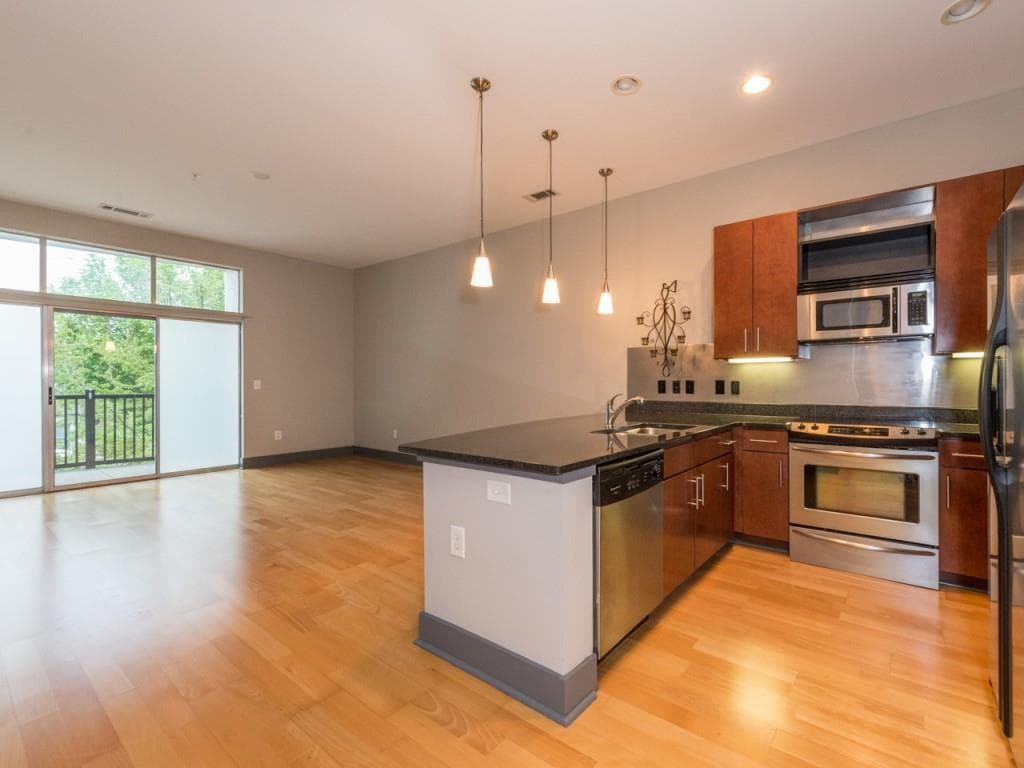 1 bedroom, 910 sq ft condominium sold at 2630 Talley Street 206, Decatur, GA 30030