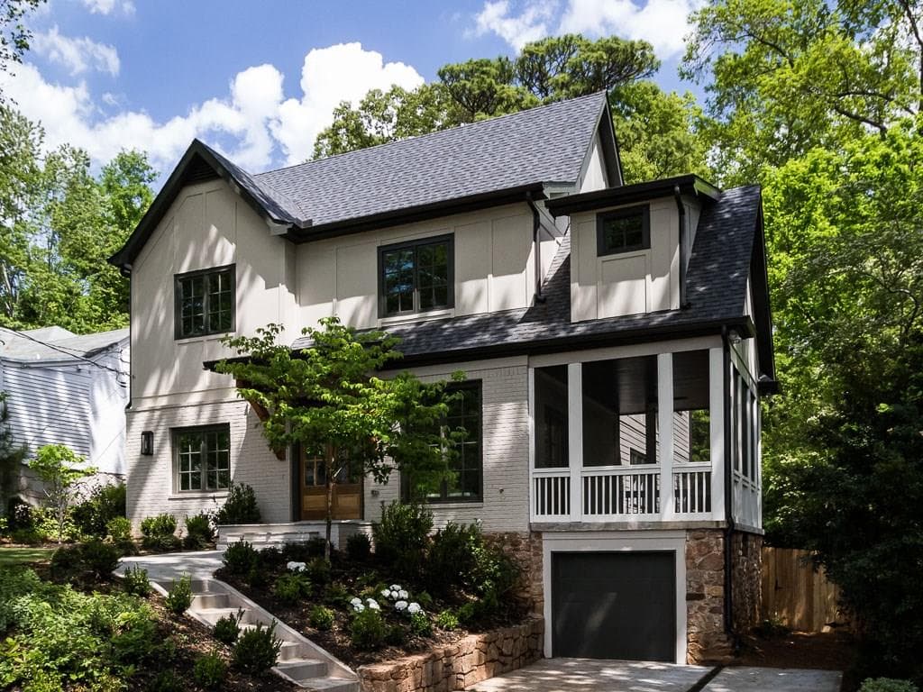 5 bedroom, 3,450 sq ft single family residence sold at 211 Chelsea Drive, Decatur, GA 30030