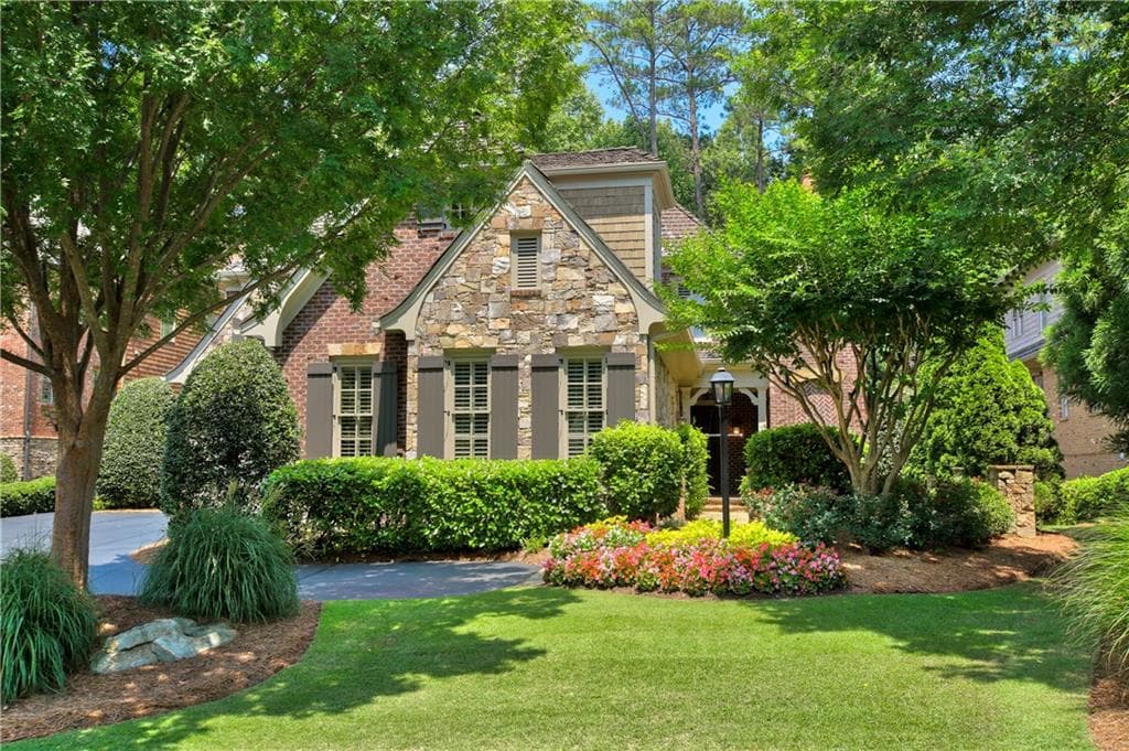 135 Ardsley Lane, Alpharetta, GA 30005 — most recent listing photo