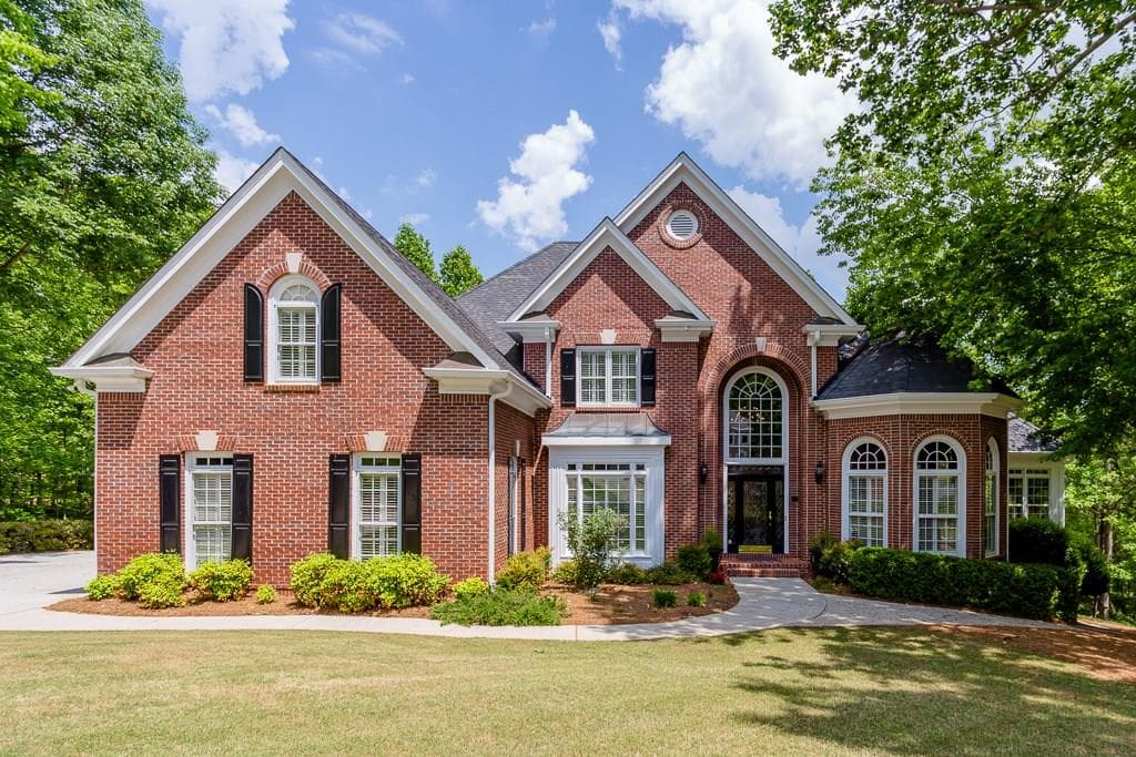 318 W Country Drive, Johns Creek, GA 30097 — most recent listing photo