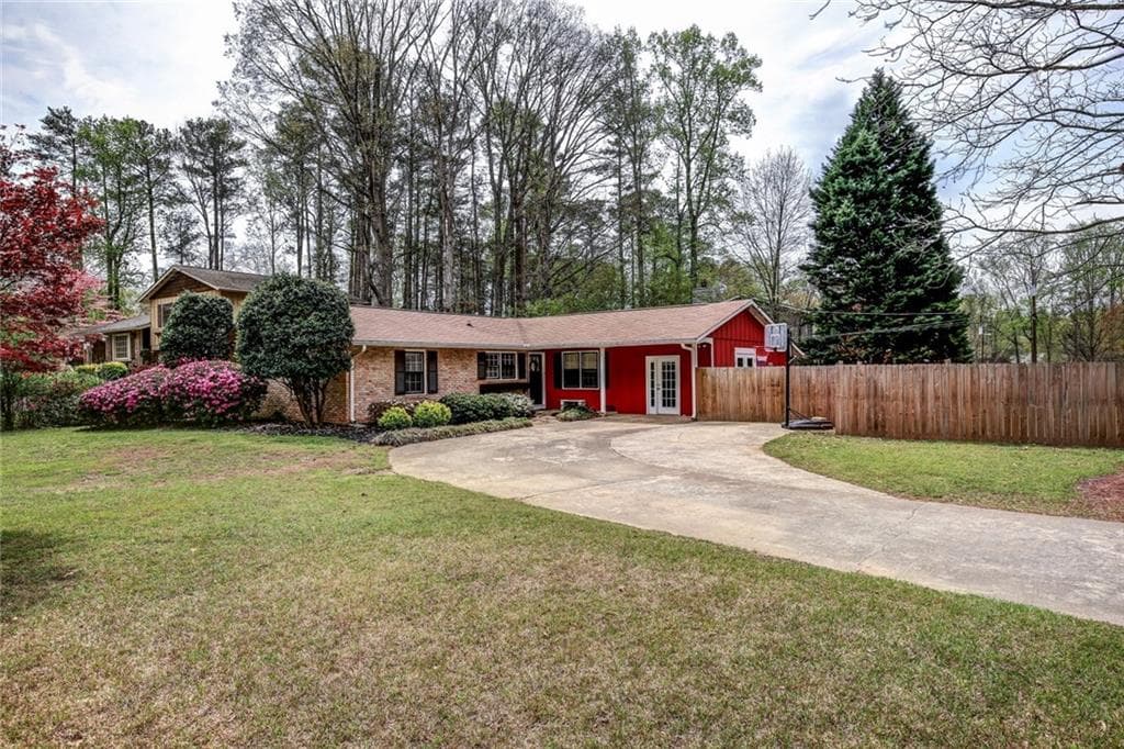 3984 Longview Drive, Chamblee, GA 30341 — most recent listing photo