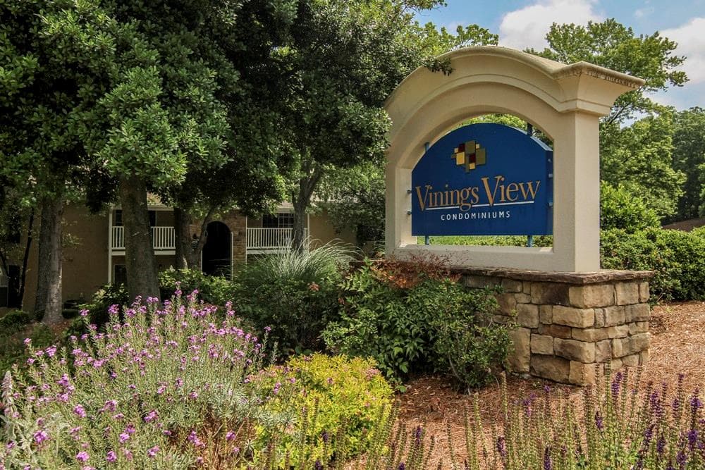 3 bedroom townhouse sold at 3180 Seven Pines Court 107, Atlanta, GA 30339