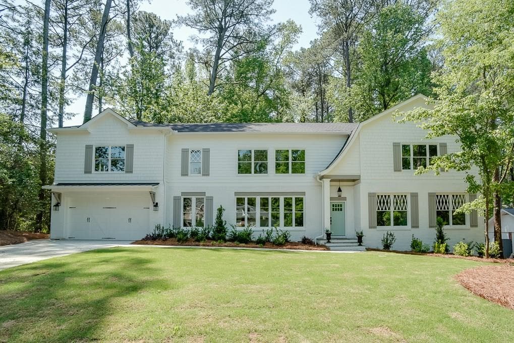 5 bedroom, 4,565 sq ft single family residence sold at 1658 Arrowhead Trail, Atlanta, GA 30345