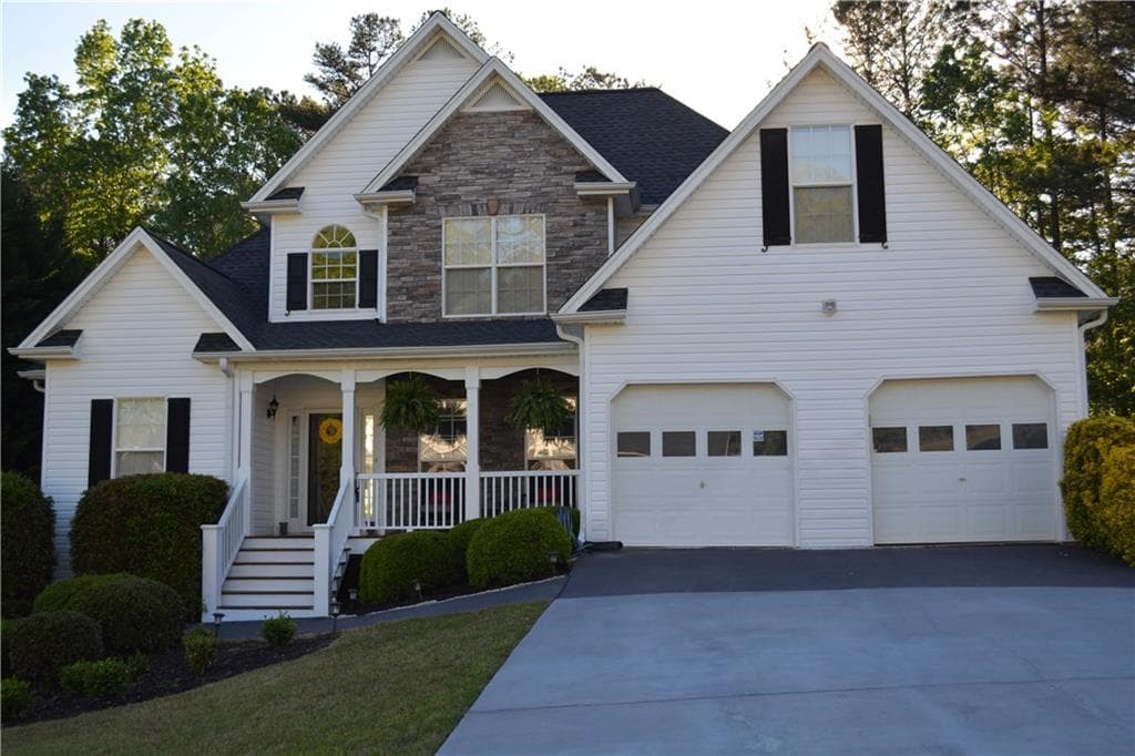 305 EDGEWOOD Drive, Hiram, GA 30141 — most recent listing photo