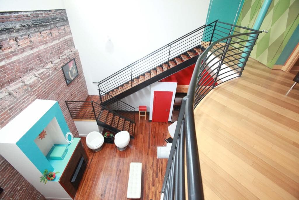 1 bedroom, 1,242 sq ft condominium sold at 350 Peters Street 11, Atlanta, GA 30313