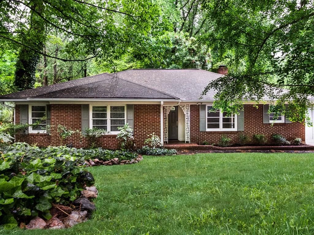3 bedroom, 1,643 sq ft single family residence sold at 1686 E Clifton Road, Atlanta, GA 30307