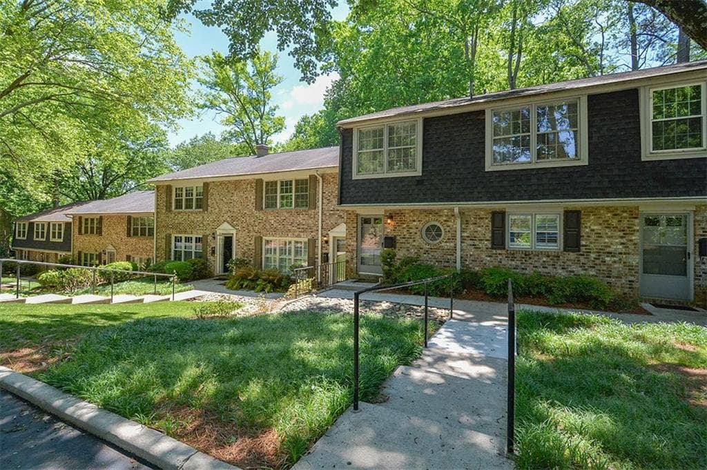 2349 Northlake Court, Atlanta, GA 30345 — most recent listing photo