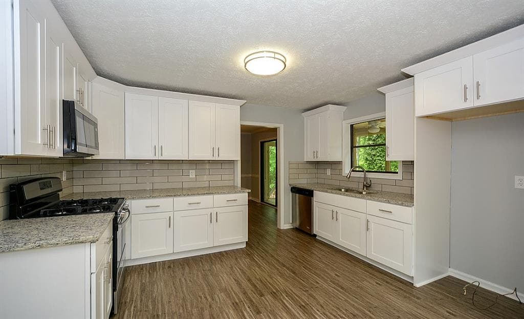 4 bedroom, 1,660 sq ft single family residence sold at 1535 Kincaid Road, Marietta, GA 30066