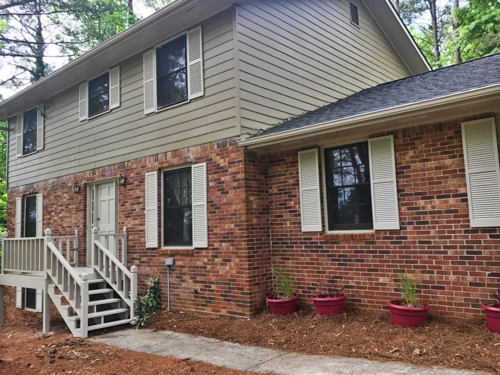 1196 Harview Drive, Lilburn, GA 30047 — most recent listing photo