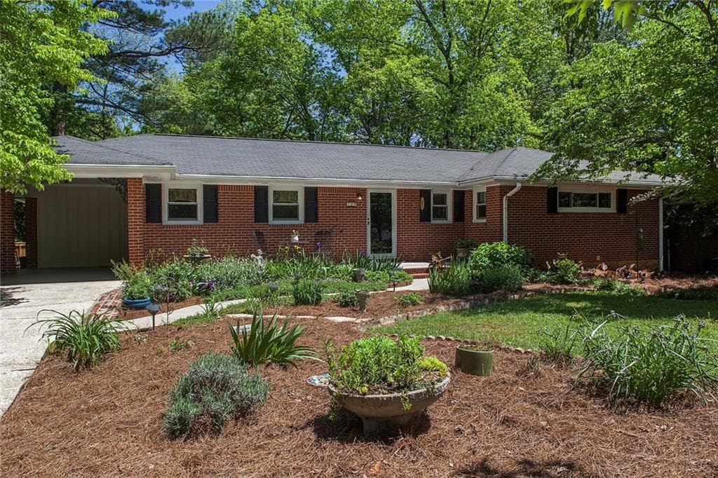 723 Densley Drive, Decatur, GA 30033 — most recent listing photo