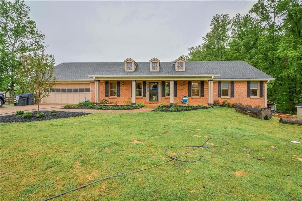 6479 Bentley Road, Cumming, GA 30040 — most recent listing photo