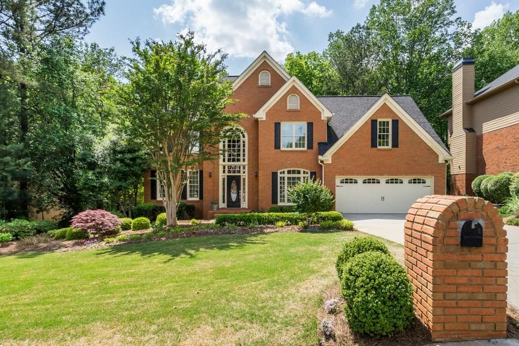 5 bedroom, 3,211 sq ft single family residence sold at 510 Jacaranda Court, Alpharetta, GA 30022