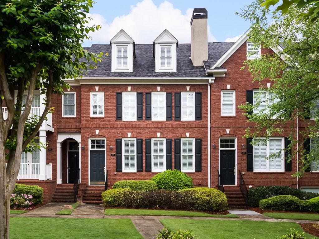 4376 Paces Point Circle, Smyrna, GA 30080 — most recent listing photo
