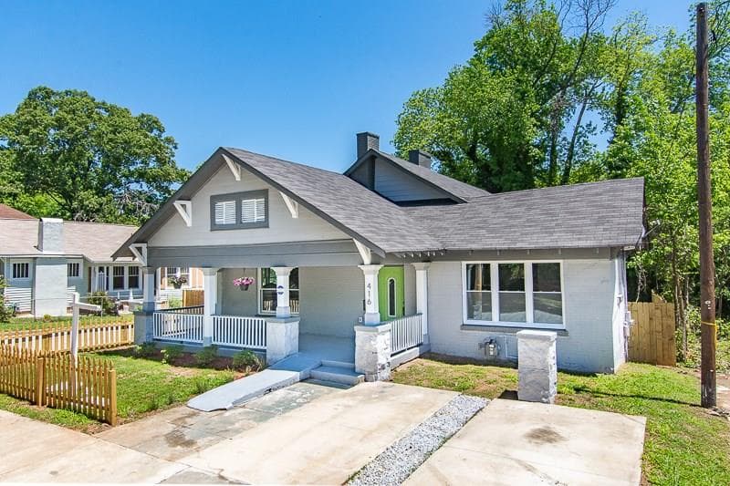 3 bedroom, 2,462 sq ft single family residence sold at 416 Inman Street, Atlanta, GA 30310