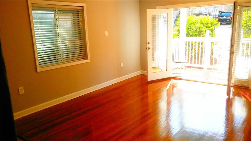 2 bedroom, 879 sq ft condominium sold at 212 Berean Avenue 2, Atlanta, GA 30316