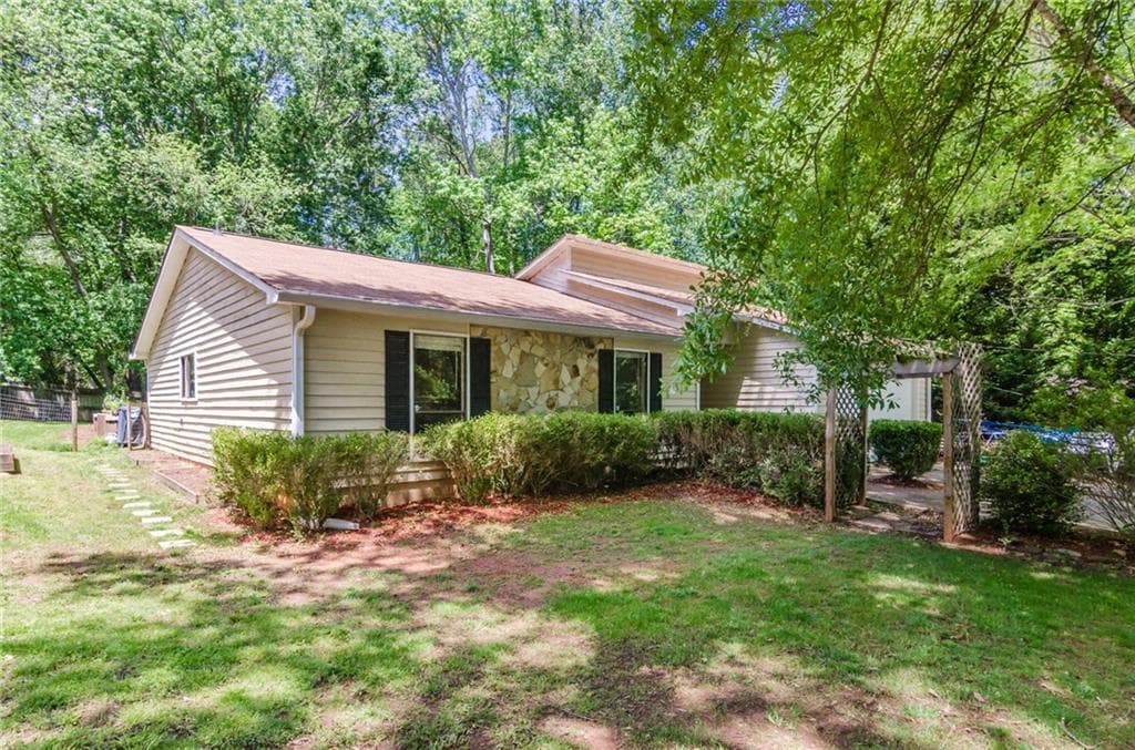 4731 Ridgewood Creek Drive, Acworth, GA 30102 — most recent listing photo