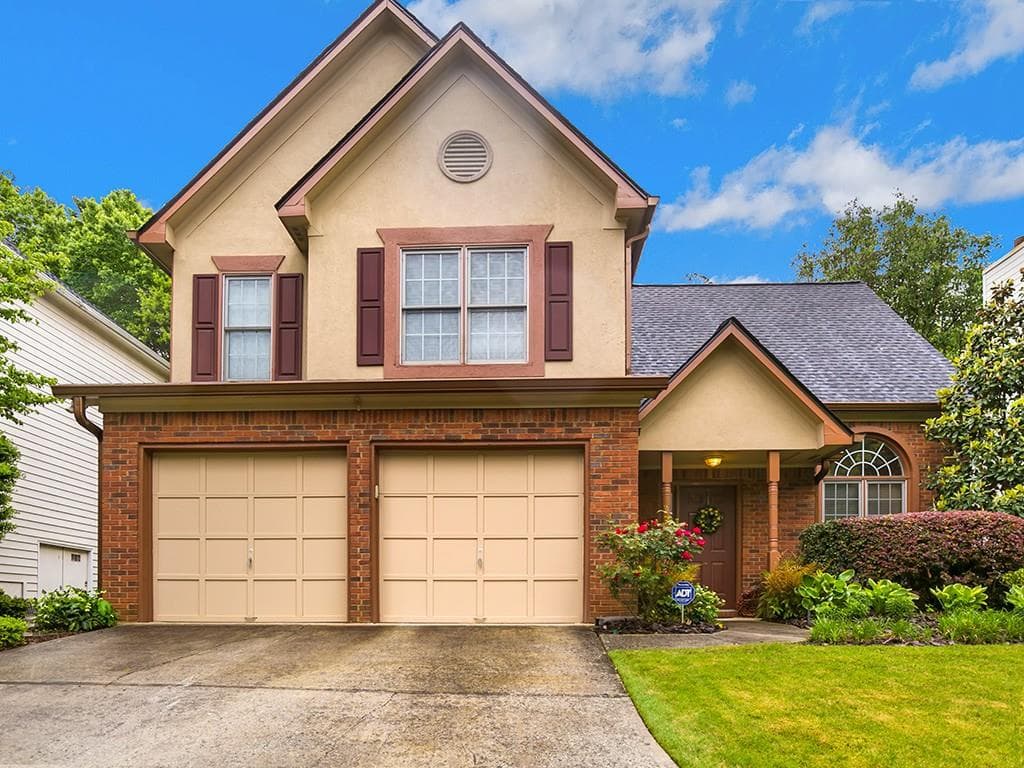 3 bedroom, 1,942 sq ft single family residence sold at 316 Glen Cove Drive, Avondale Estates, GA 30002