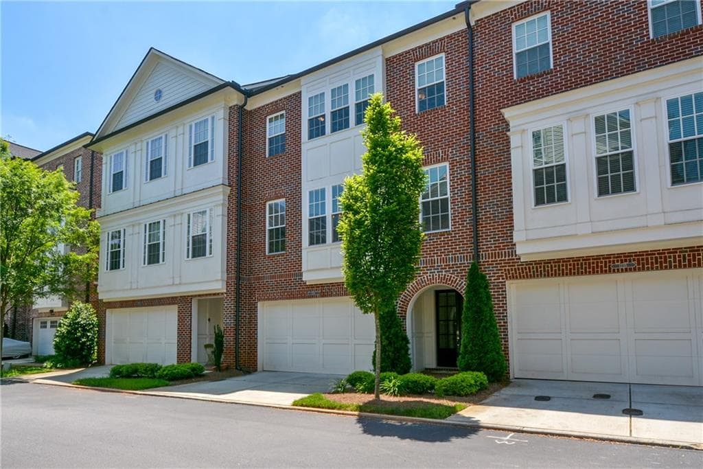 4 bedroom, 3,102 sq ft townhouse sold at 1241 Lullwater Park Circle, Atlanta, GA 30306