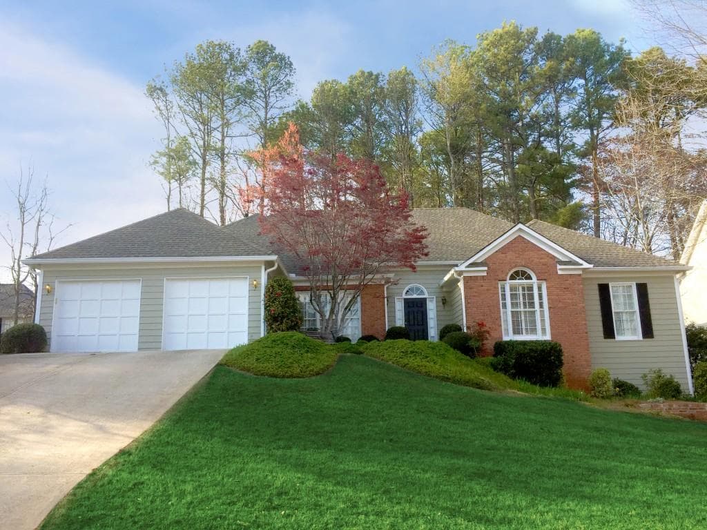 5530 N Hillbrooke Trace, Alpharetta, GA 30005 — most recent listing photo